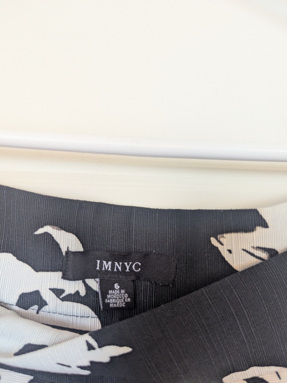NYC Black & White Floral Skirt - Picture 3 of 3